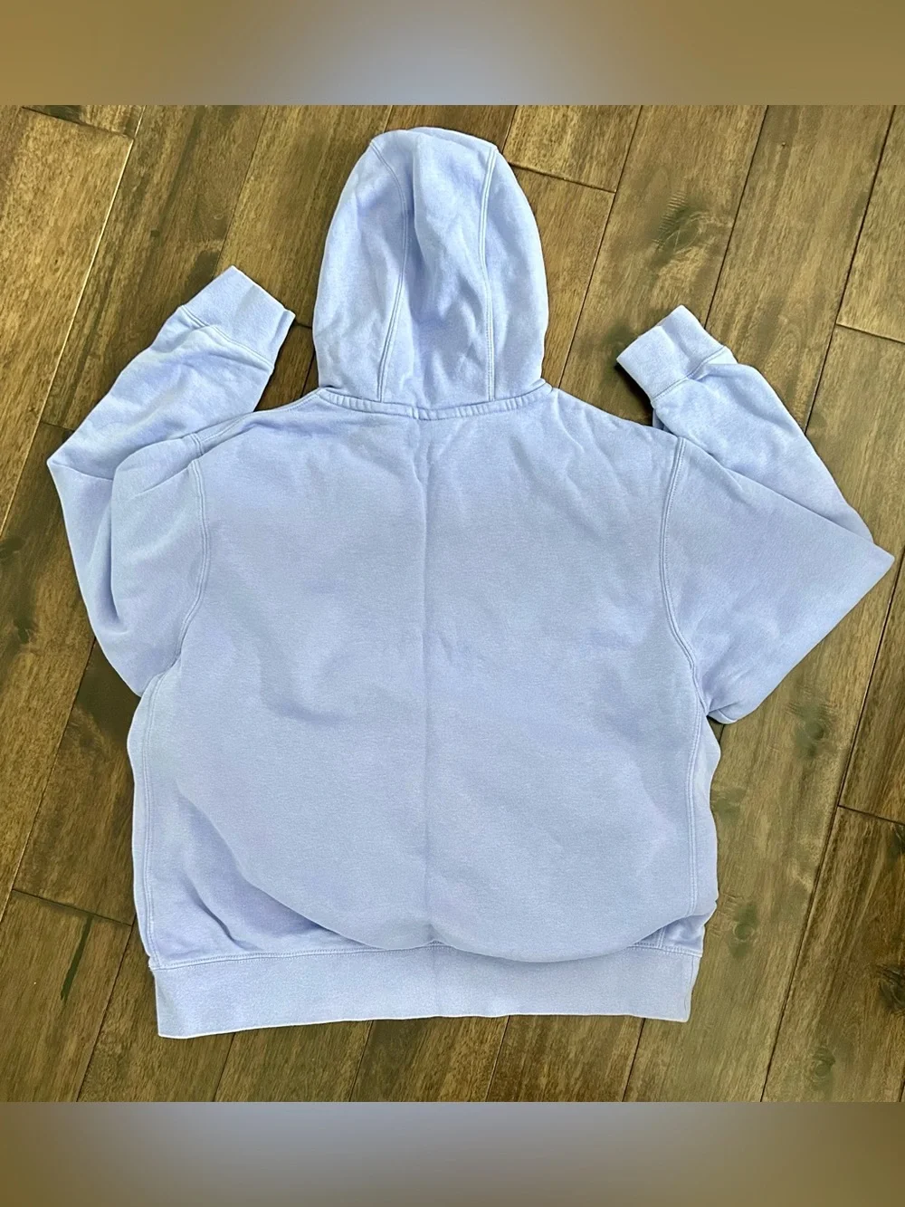 Nike Women’s Lavender Pullover Hoodie Size Large Embroidered Swoosh
